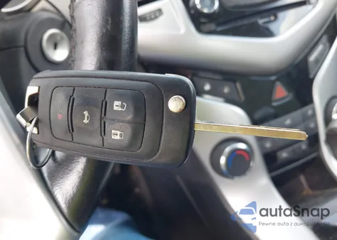 2013 Chevrolet Cruze Eco Auto z USA, uszkodzony, nr VIN 1G1PH5SB1D7126022